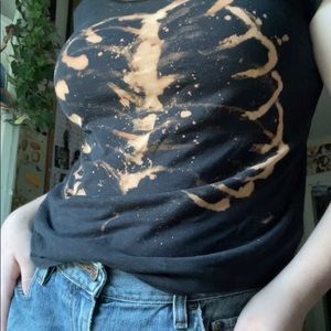 🦴grunge skeleton ribcage bleached shirt! 🦷